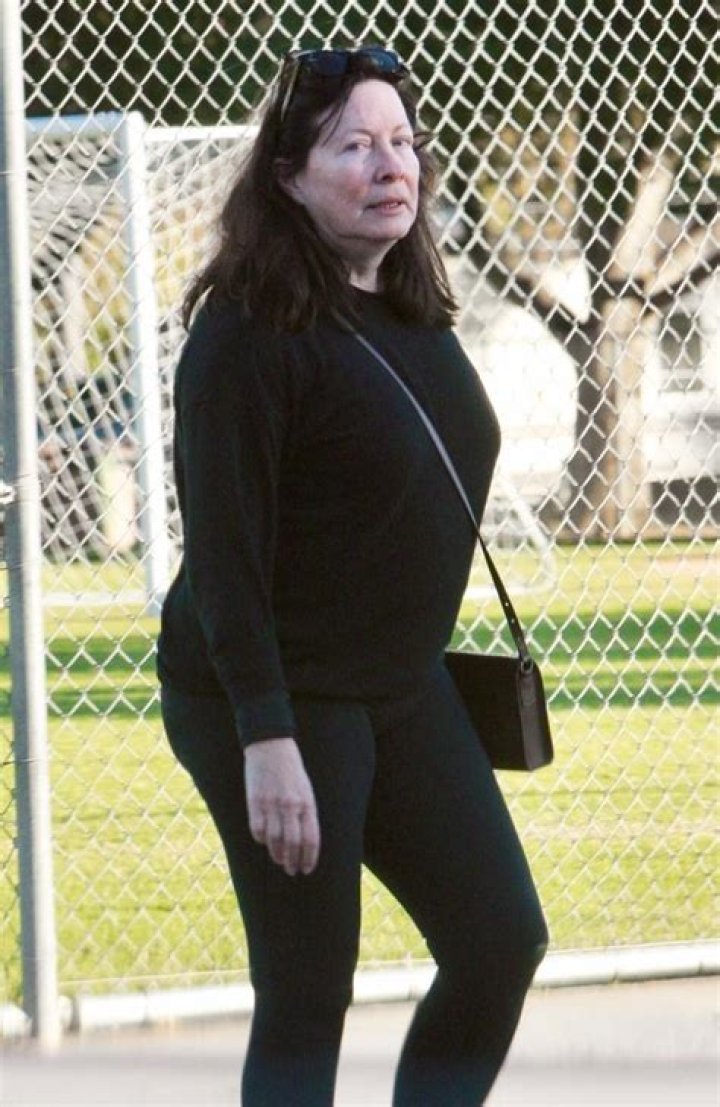 Linda Kozlowski: A Journey Through Her Career and Life