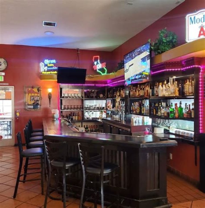 Best Restaurants in Adelitas Helendale - Reviews & Deals