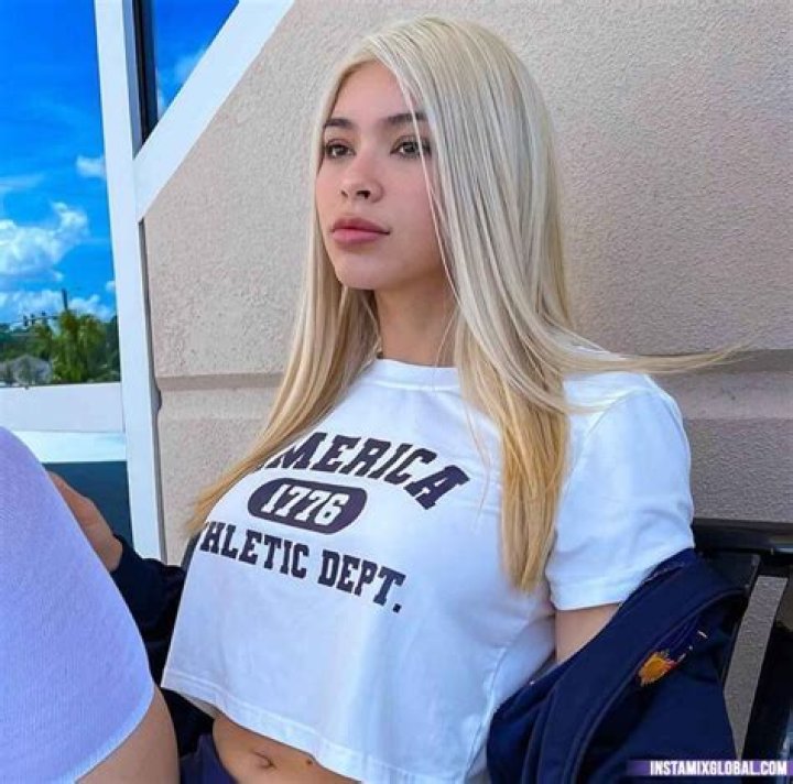 Aishah Sofey Videos: A Comprehensive Guide to Her Work and Achievements