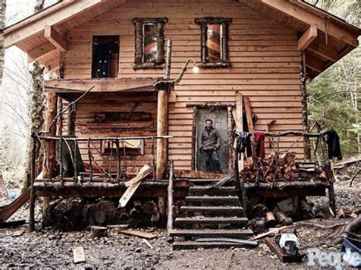 Unveiling the Secrets of Alaskan Bush People's Real-life Abode