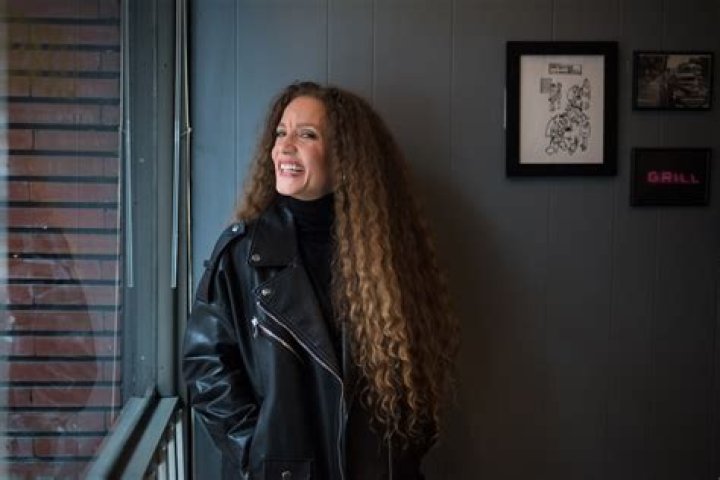 Who is Amanda Marshall's Partner? Find Out the Truth Behind the Rumors