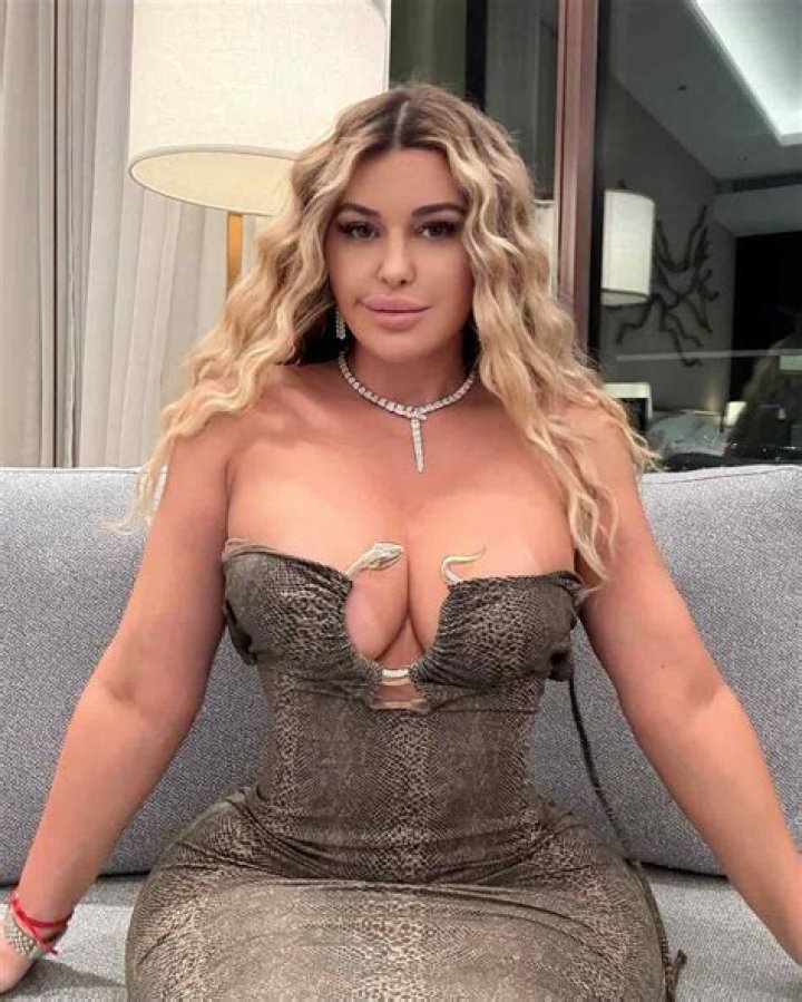 Andrea Abeli: The Rising Star in the World of Adult Entertainment