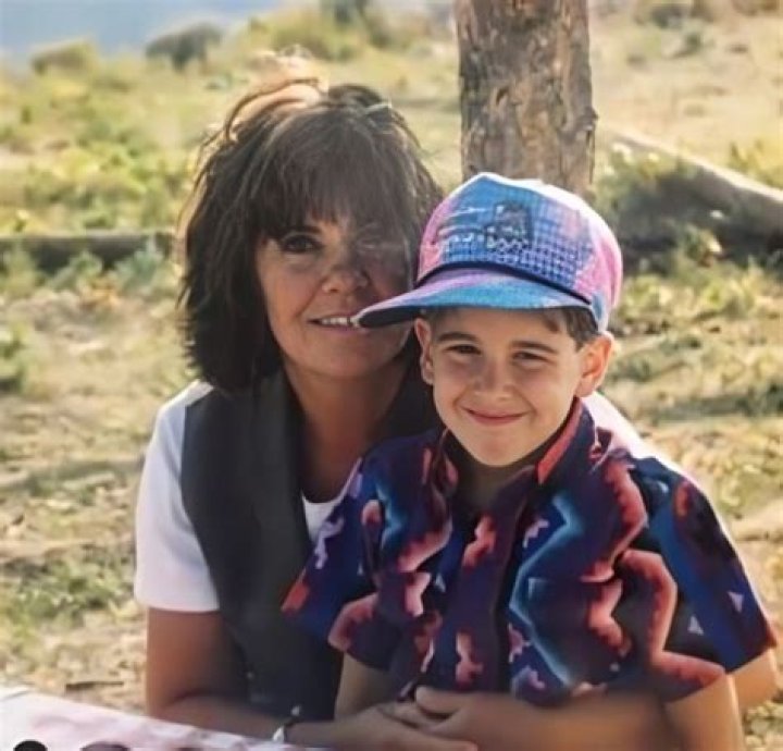 Betsy Berardi: The Journey of a Resilient Artist