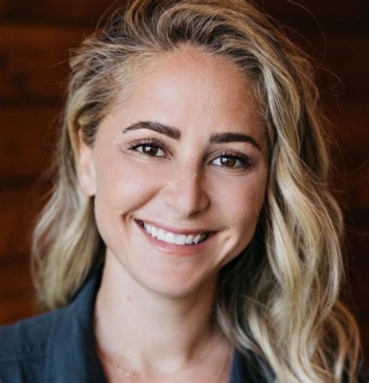 Brooke Williamson Height: A Detailed Insight into Her Life and Achievements