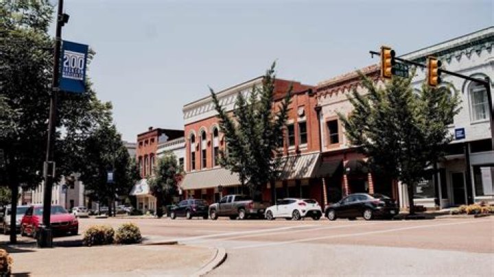 Discovering the Wonders of Brooksie's Barn in Jackson, Tennessee