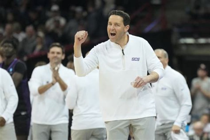 Bryce Drew: The Rise of a Basketball Coaching Sensation