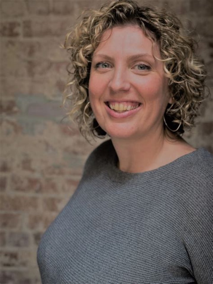 Caitlin Scanlan: Inspiring Artist & Designer