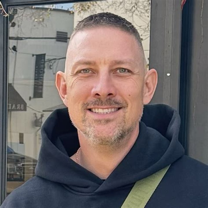 Damon Fryer: The Rise of a Social Media Influencer