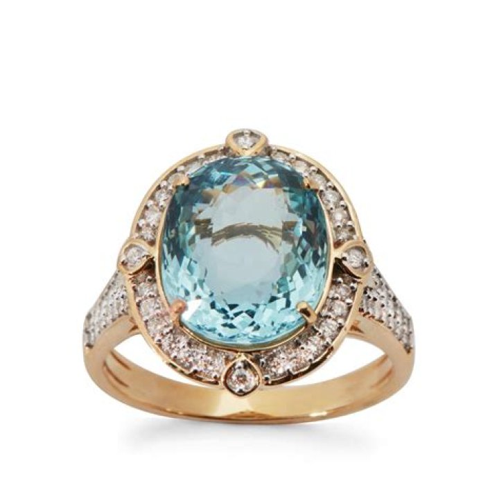 Understanding Diamonds: The Ultimate Guide to Choosing the Perfect Gem