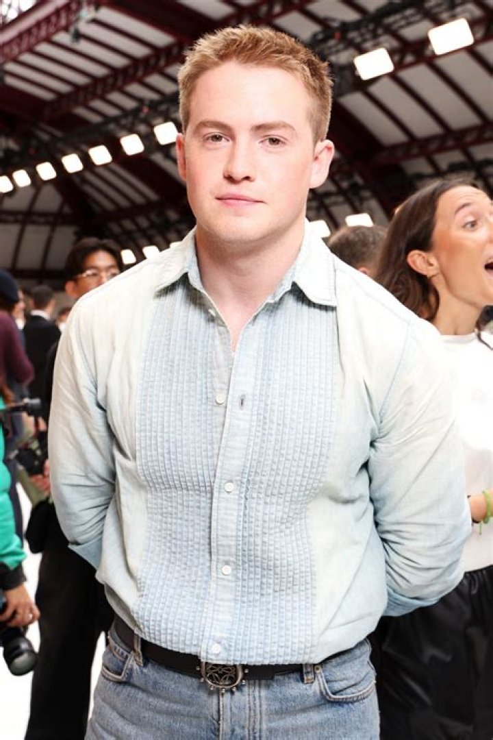 Unveiling the Mystery: Does Kit Connor Have a Girlfriend?