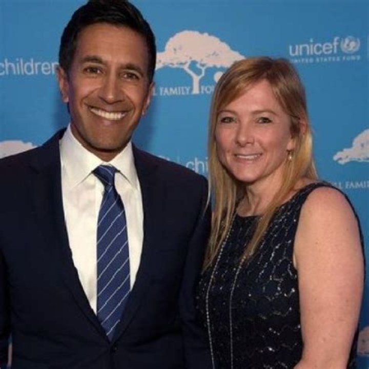 Understanding Dr. Sanjay Gupta's Wife's Illness: A Deep Dive into Their Journey