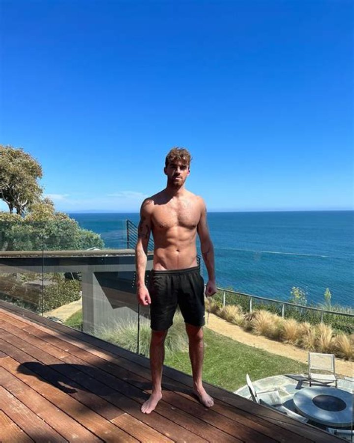 Drew Gulliver Fansly Leak: What You Need to Know