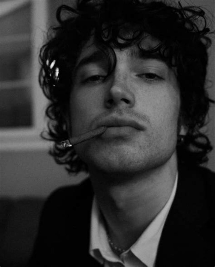 Elijah Hewson Height: Discover the Rising Star's Measurements and More