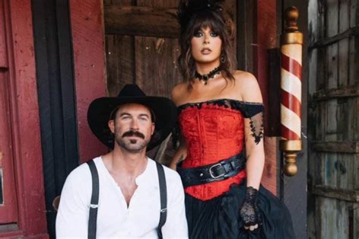 Ella Langley and Riley Green Dating: A Deep Dive into Their Relationship