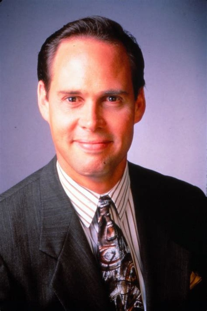 Ernie Johnson Jr.: A Deep Dive into the Life and Career of the Beloved Sports Broadcaster