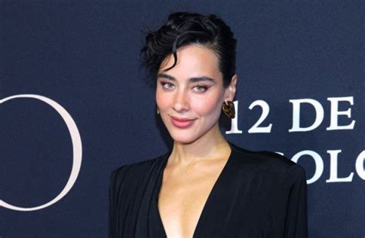 Esmeralda Pimentel: A Rising Star in the Entertainment Industry