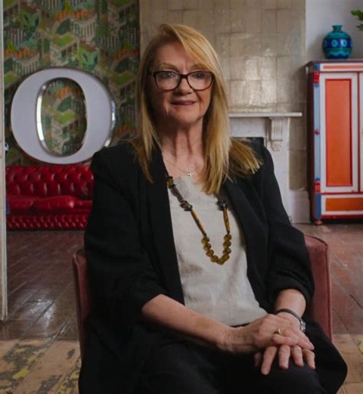 Gae Exton: The Rising Star in Indonesia's Entertainment Industry