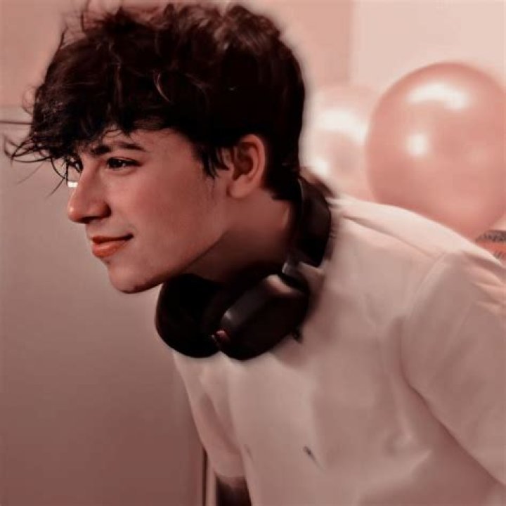 Understanding GeorgeNotFound's Age: Insights into the Popular Minecraft Streamer