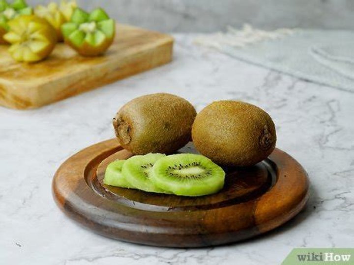 Decoding the Perfect Kiwi: How to Tell if a Kiwi is Ripe