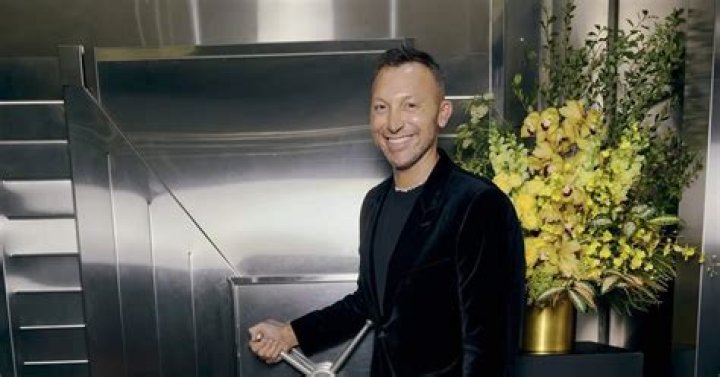 Discover the Impressive Net Worth of Olympic Icon Ian Thorpe