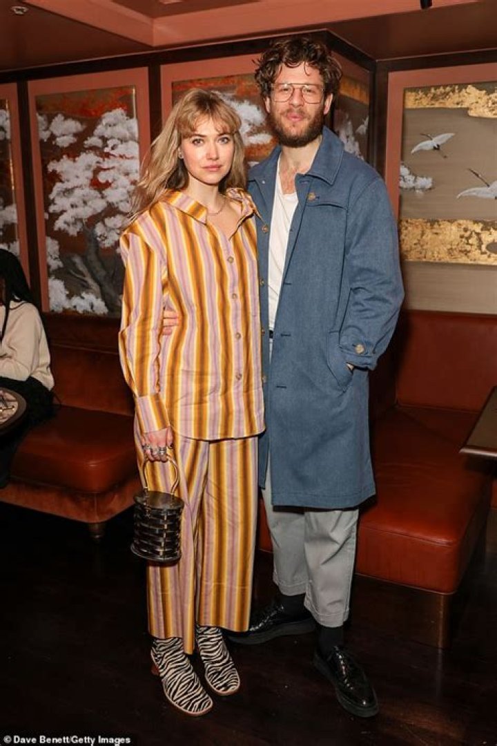 Dating Guide: Everything About Imogen Poots' Love Life