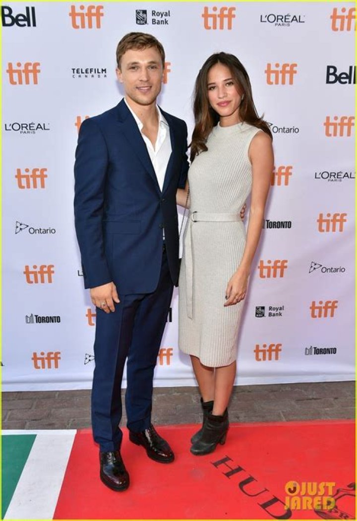Is William Moseley Married? Unveiling the Love Life of the Narnia Star