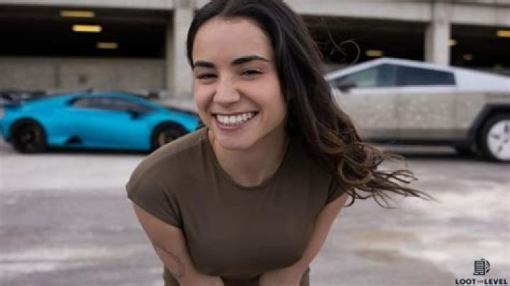 Jameliz Smith: The Rising Star in the Entertainment Industry