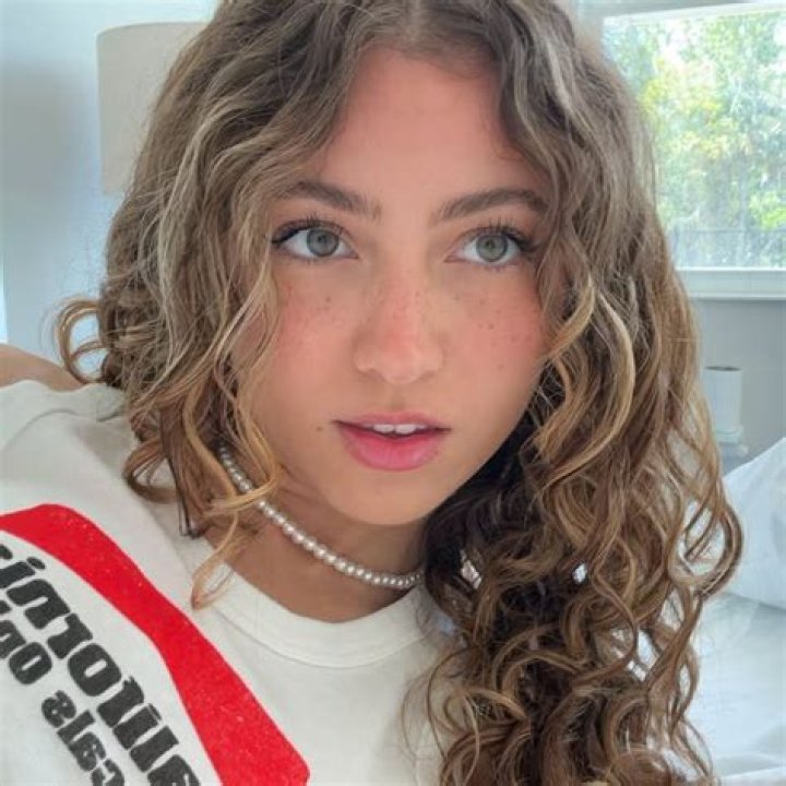 Janicee Janicee Leaked: A Deep Dive into the Controversy