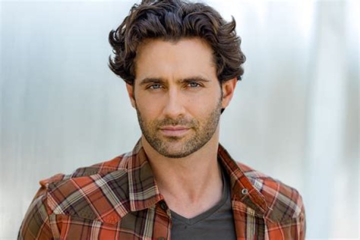 Unveiling the Talent of Jonathan Stoddard