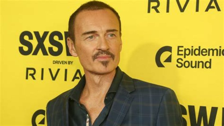 Unveiling the Life and Career of Julian McMahon