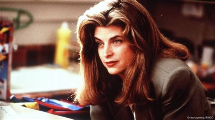 Kirstie Alley: A History of a Chain Smoker