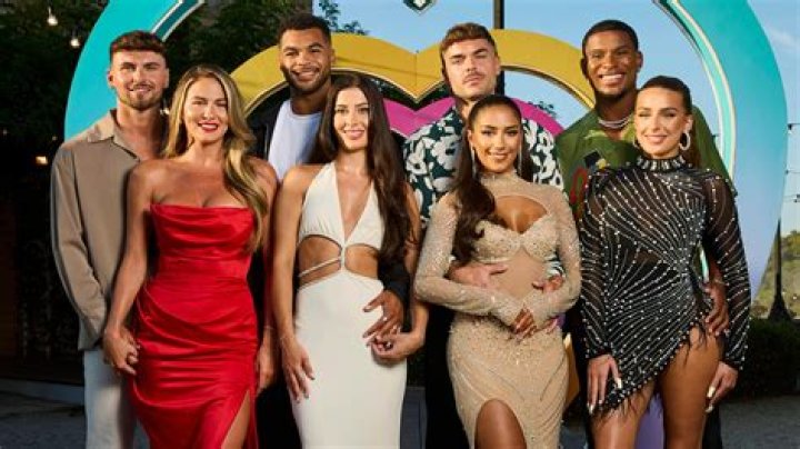 Love Island UK Season 1 Cast: A Deep Dive into the Iconic Reality Show