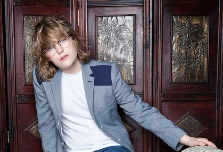 Molly Thomason: A Journey Through Artistry and Passion