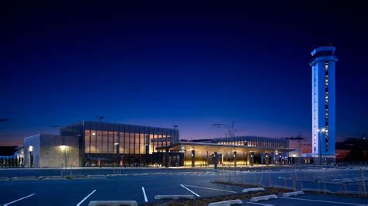Paine Field Passenger Terminal: A New Gateway for Air Travel