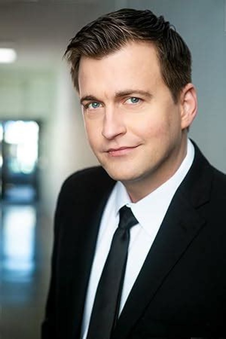 Peter Mastne: Innovative Architect