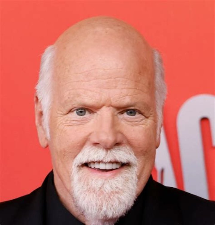 Unveiling the Mystery of Rex Linn's Teeth