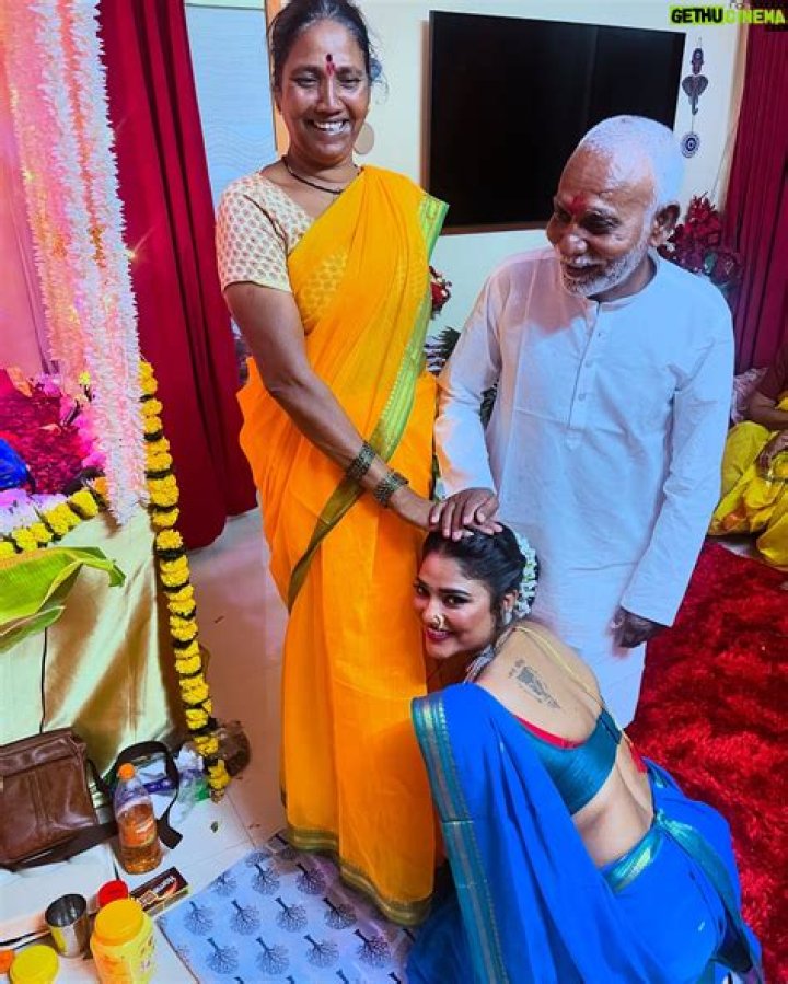 Ruks Khandagale: A Rising Star in the Entertainment Industry