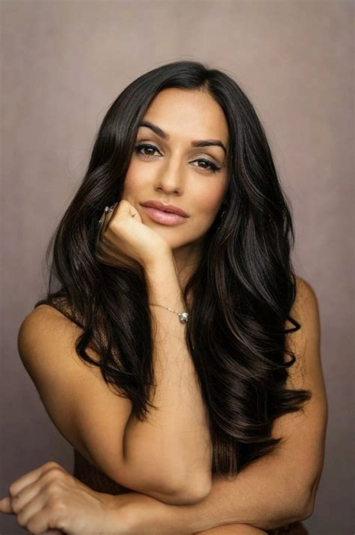 Saira Choudhry: A Rising Star in the World of Entertainment