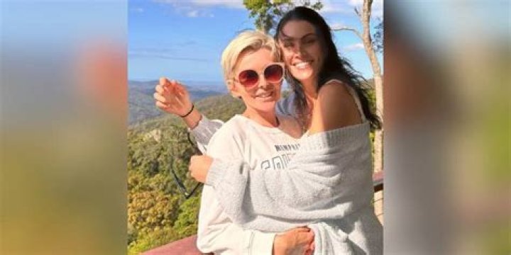 Samantha Robertson Net Worth: A Comprehensive Analysis