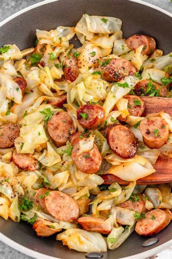 Sausage and Cabbage: A Delicious and Nutritious Meal