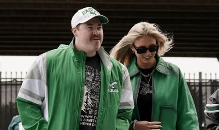 Unveiling Shane Gillis's Girlfriend: A Deep Dive into His Personal Life