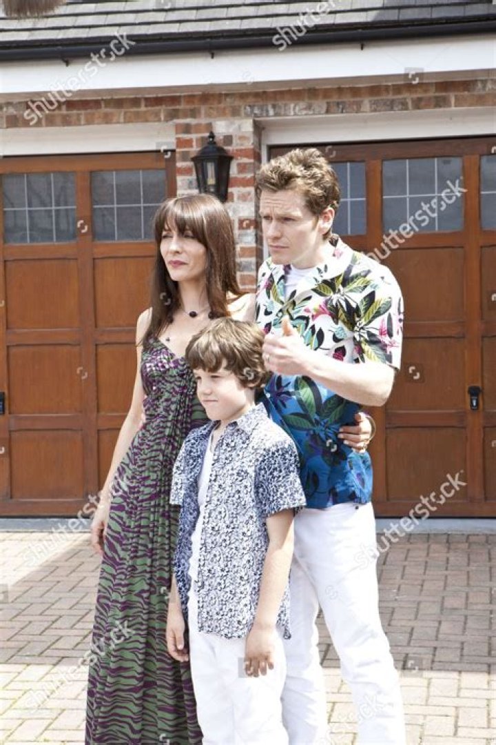 Shaun Evans Wife and Son: A Comprehensive Look into the Personal Life of the Renowned Actor