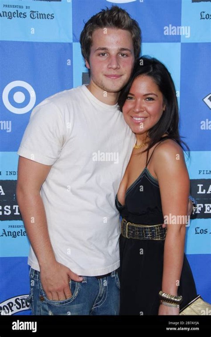 Shawn Pyfrom Spouse: A Comprehensive Look Into His Life and Relationships