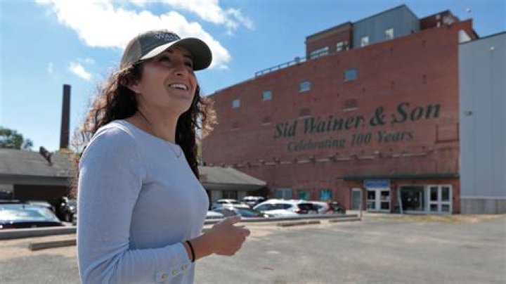 Exploring the Legacy of Sid Wainer and Son: A Culinary Journey