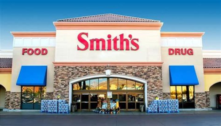 Discovering Smith's Food & Drug Centers Inc: A Retail Pioneer