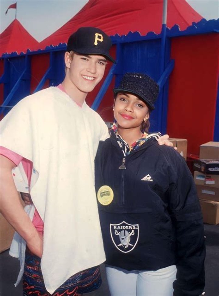 Top 10 Facts About Mark-Paul Gosselaar and Lark Voorhies: A Deep Dive into Their Lives and Careers