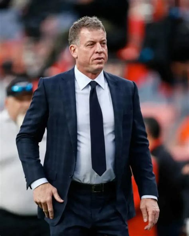 Troy Aikman Wife: A Deep Dive into Their Life Together