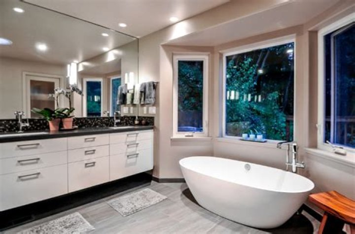 Transforming Your Bathroom: The Allure of a Tub in Front of Bay Window Layout