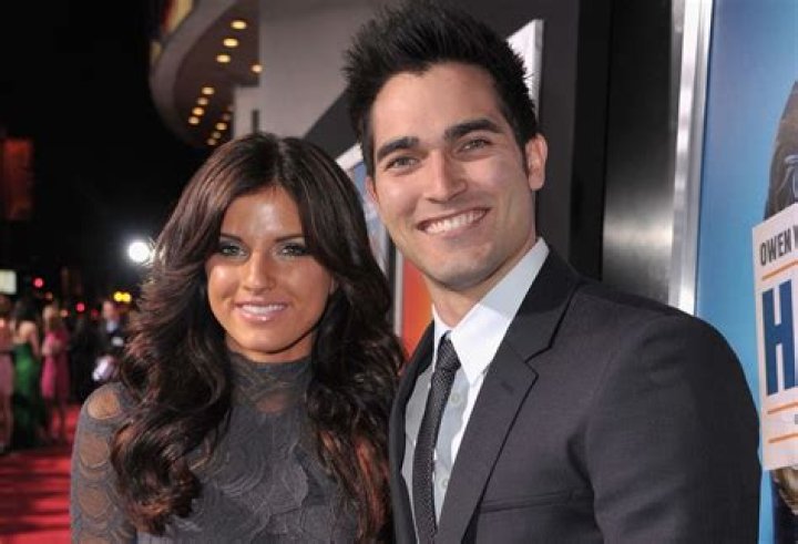 Unveiling the Life of Tyler Hoechlin's Wife: A Journey of Love and Partnership