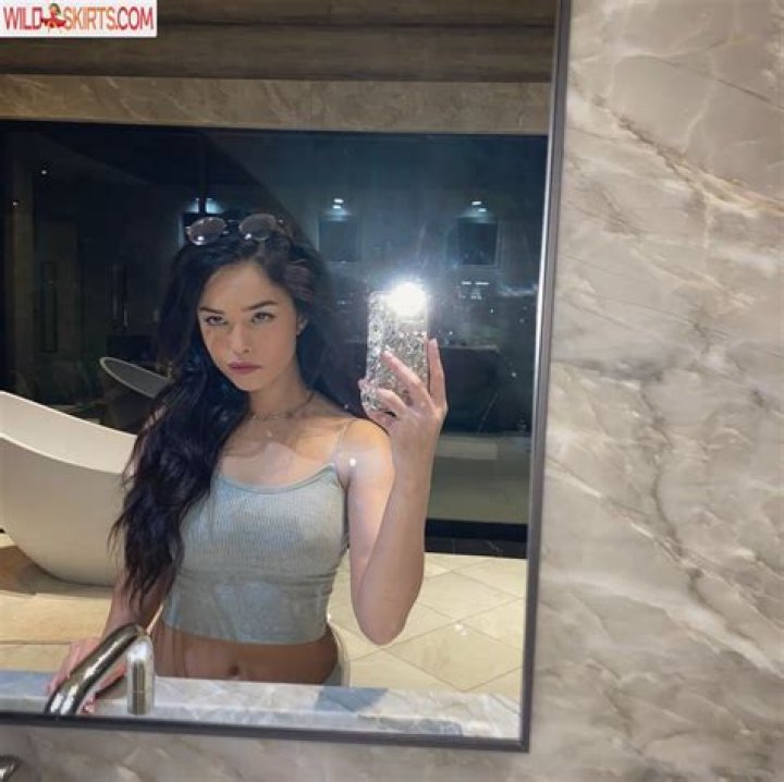 Valkyrae Nip Slip: The Controversy, Context, and Impact on Digital Culture